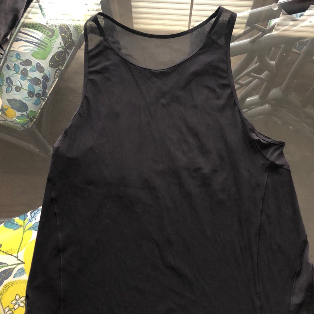 Lululemon Sculpt Tank II, size 4
